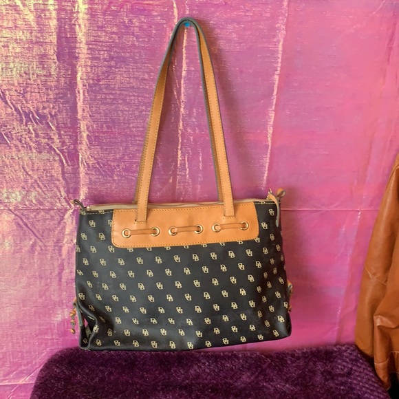 DOONEY & BOURKE ALL HARDWARE intact Preloved - Picture 7 of 15